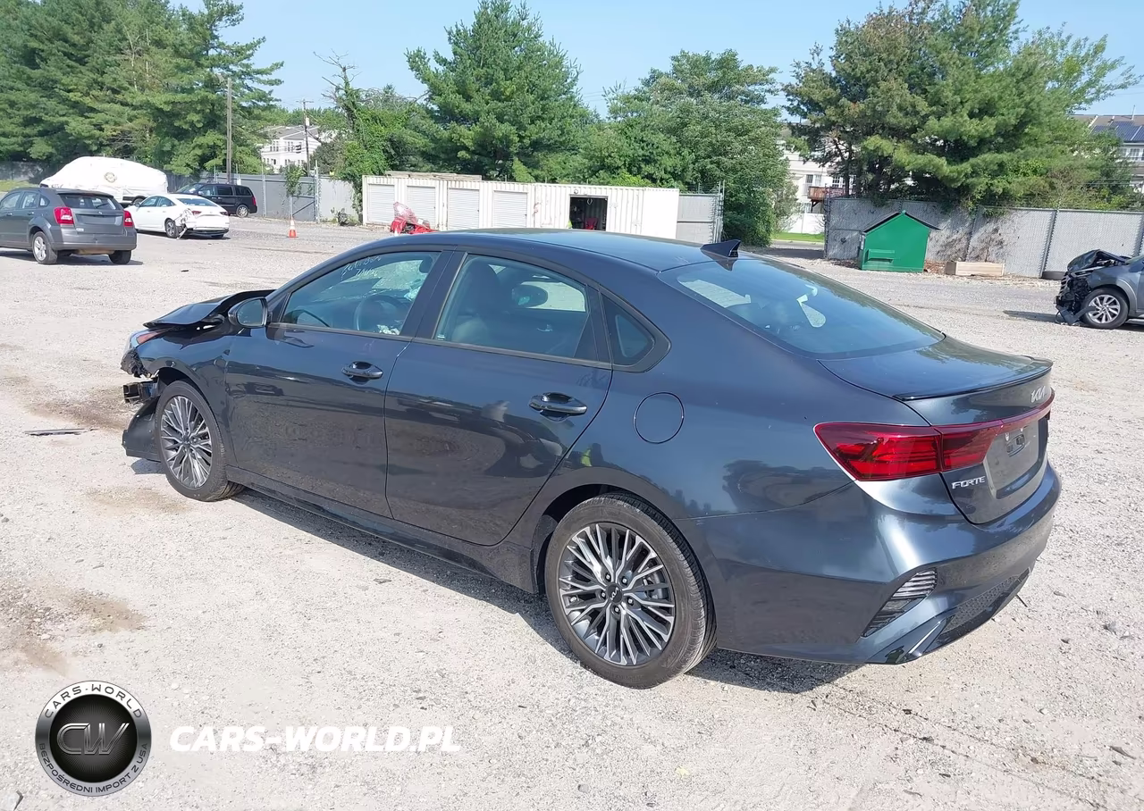 2023 Kia Forte Gt-Line VIN:3KPF54AD1PE546327 - 3