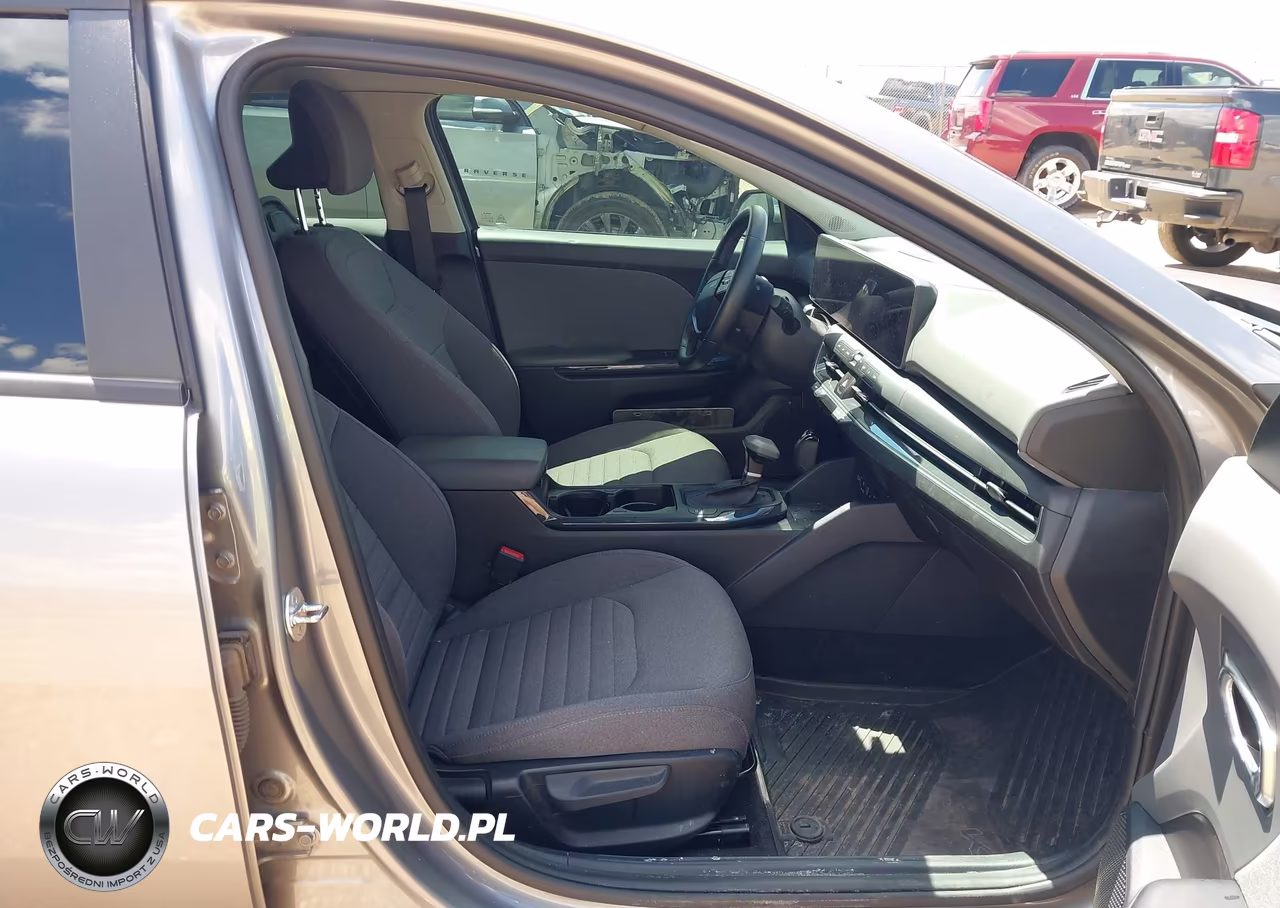 2025 Kia K4 Ex VIN:3KPFU4DE2SE052039 - 5