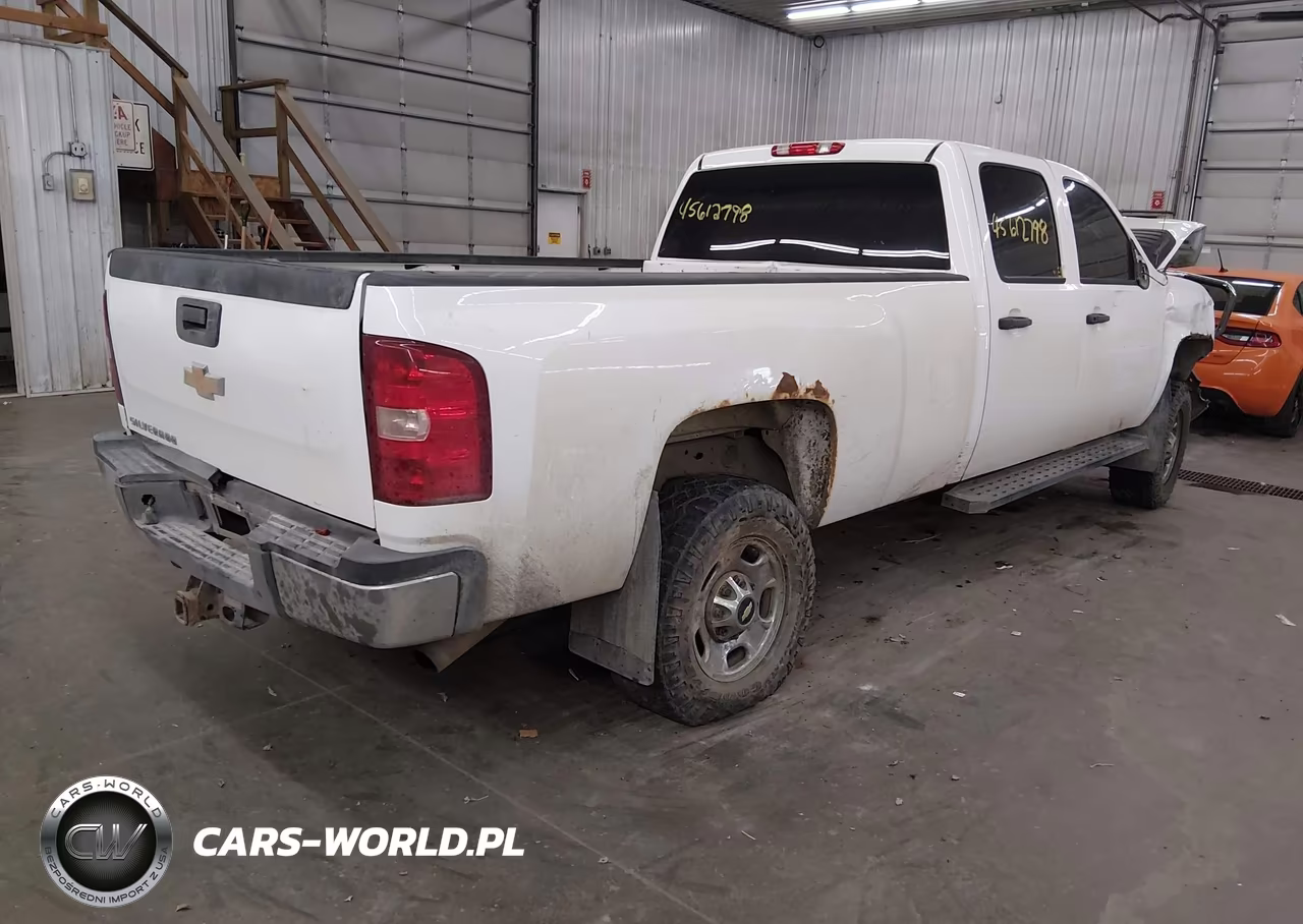 2013 Chevrolet Silverado 2500Hd Work Truck VIN:1GC1KVCGXDF155517 - 4