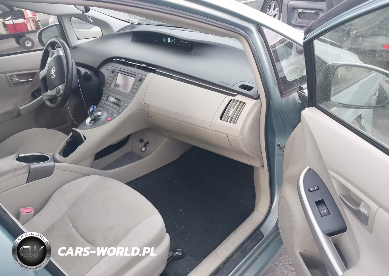 2013 Toyota Prius Three VIN:JTDKN3DU4D5639631 - 5