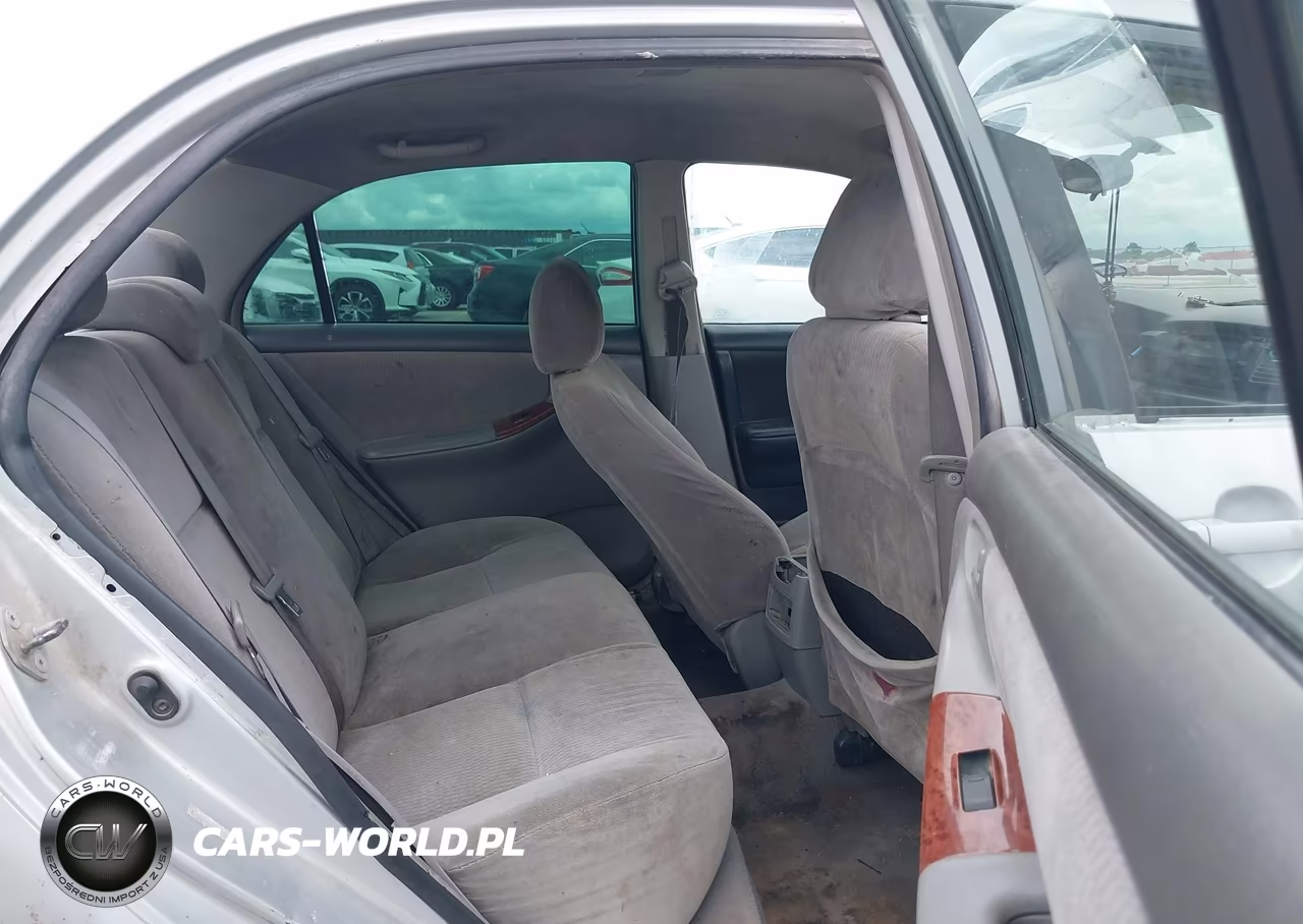 2005 Toyota Corolla Le VIN:1NXBR32E35Z462198 - 8