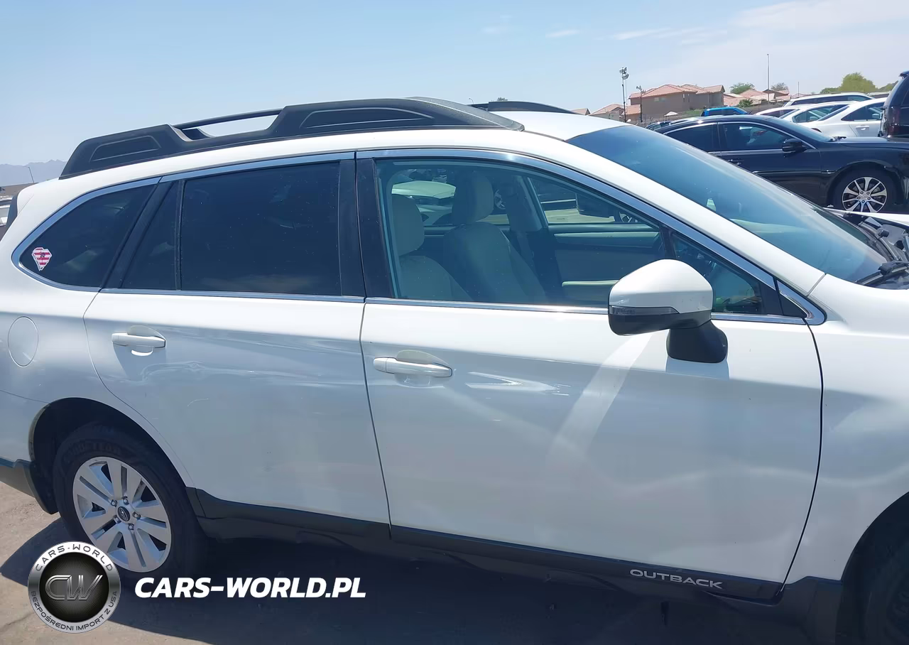 2018 Subaru Outback 2.5I Premium VIN:4S4BSAFC5J3291424 - 13