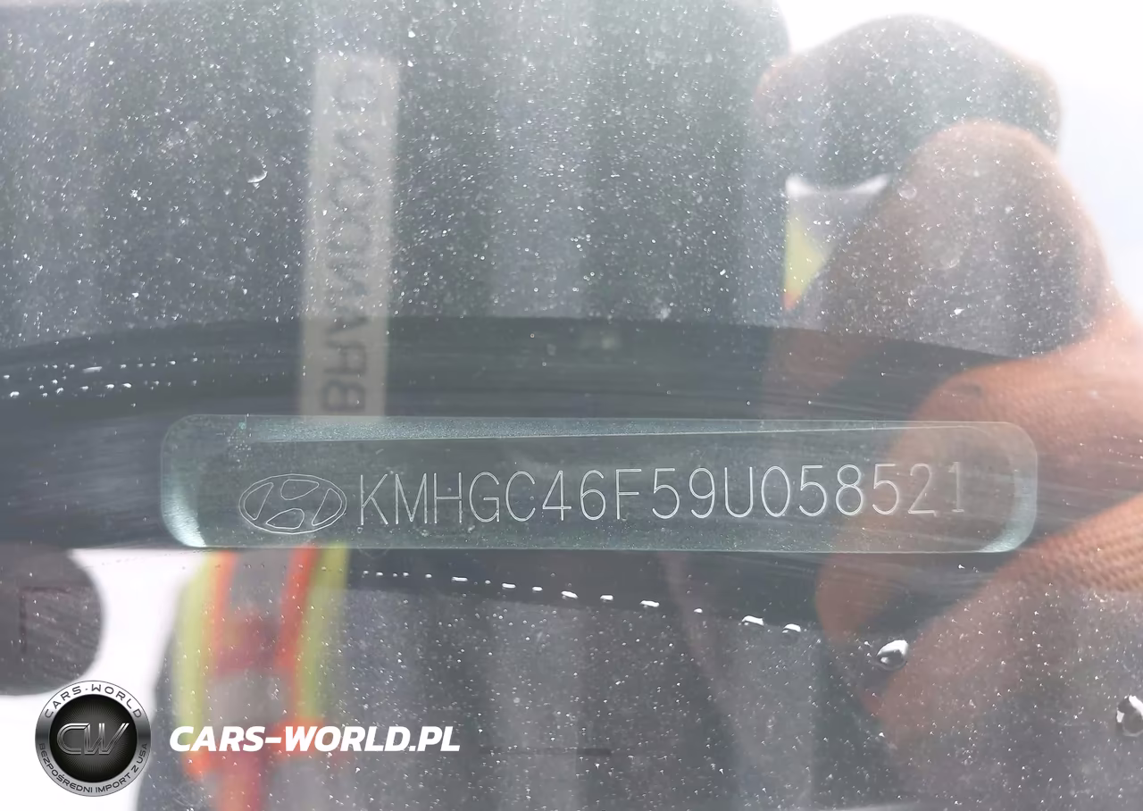 2009 Hyundai Genesis 4.6 VIN:KMHGC46F59U058521 - 12