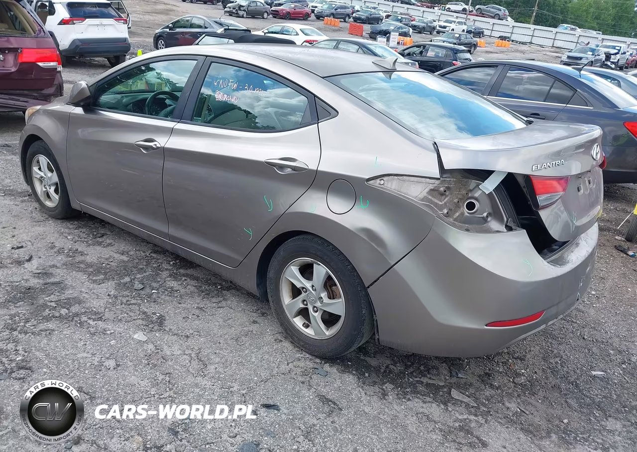 2015 Hyundai Elantra Se VIN:5NPDH4AE7FH554790 - 3