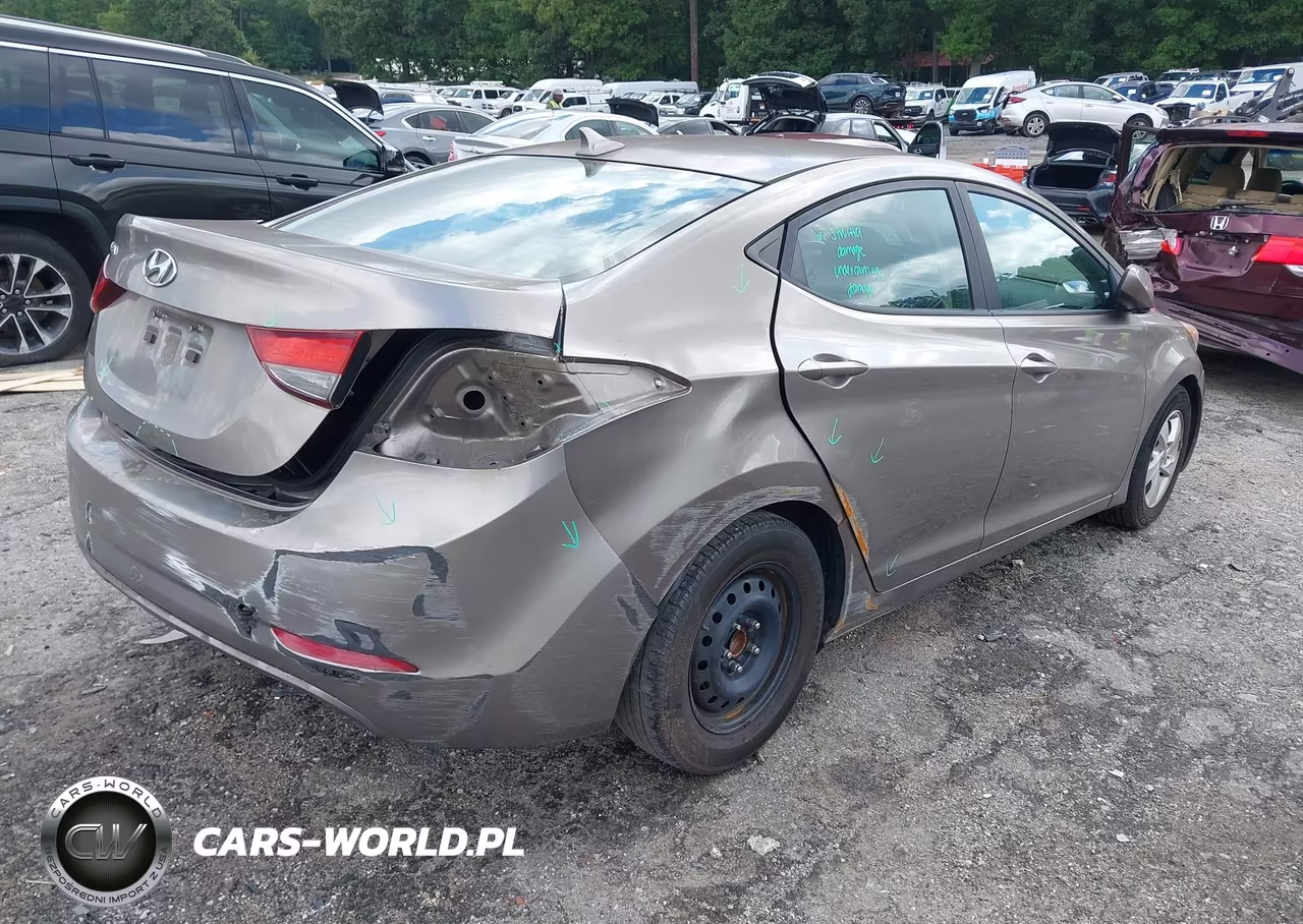 2015 Hyundai Elantra Se VIN:5NPDH4AE7FH554790 - 4