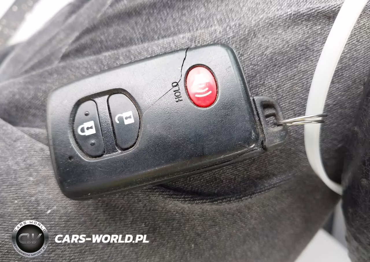 2012 Toyota Prius Two VIN:JTDKN3DU7C5459395 - 11