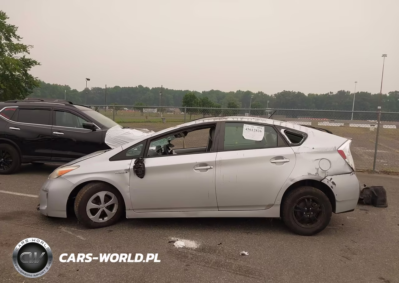 2012 Toyota Prius Two VIN:JTDKN3DU7C5459395 - 14