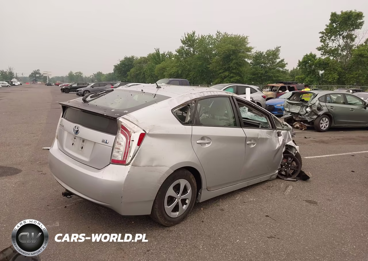 2012 Toyota Prius Two VIN:JTDKN3DU7C5459395 - 4