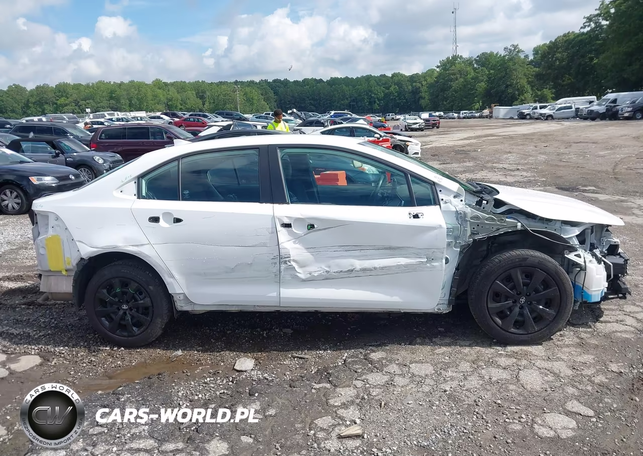 2023 Toyota Corolla Le VIN:5YFB4MDE2PP048125 - 14