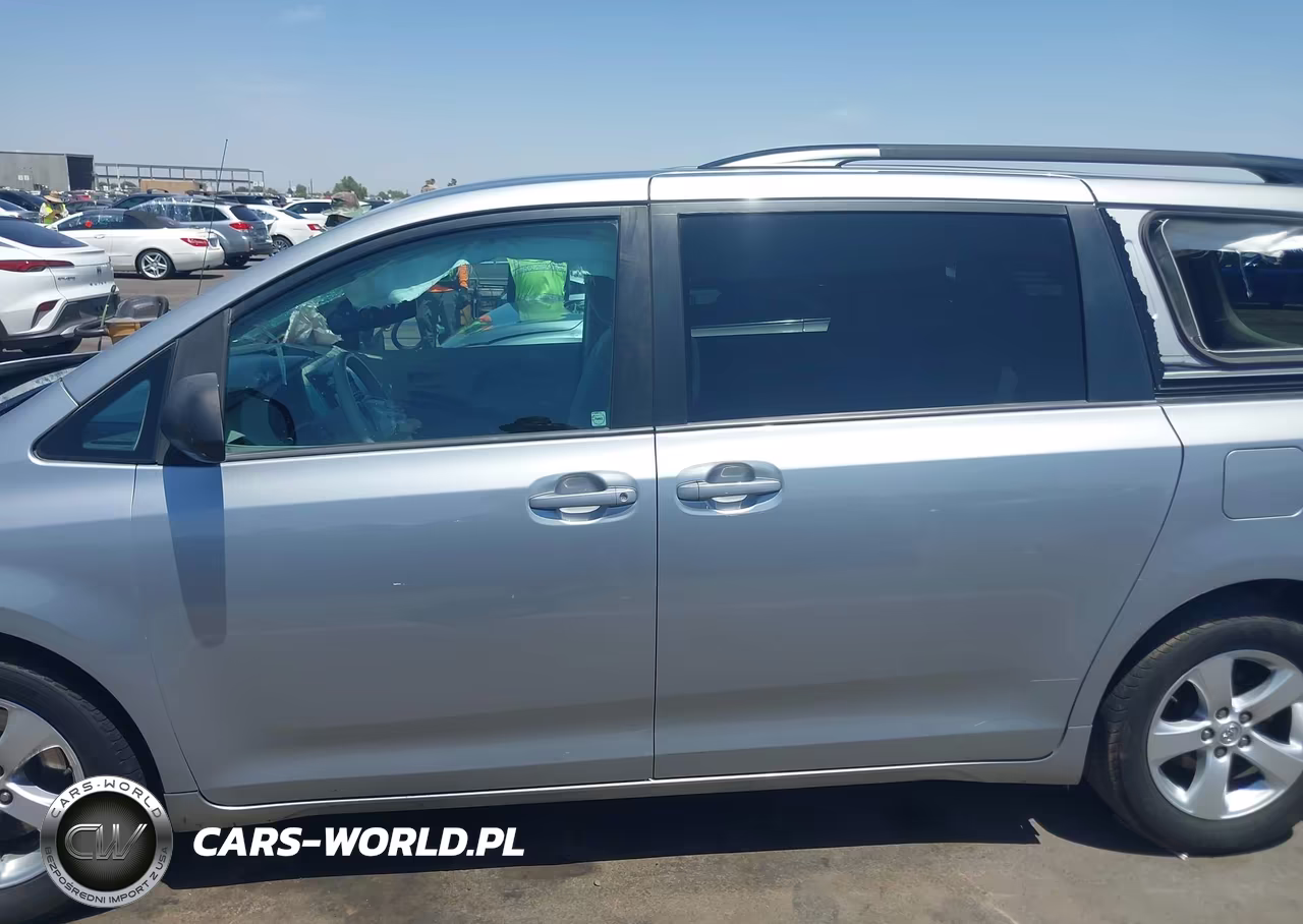 2014 Toyota Sienna Le V6 8 Passenger VIN:5TDKK3DC8ES409716 - 15