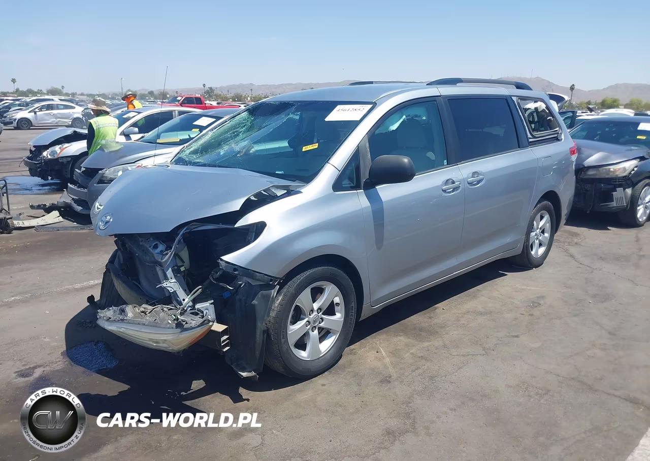 2014 Toyota Sienna Le V6 8 Passenger VIN:5TDKK3DC8ES409716 - 2