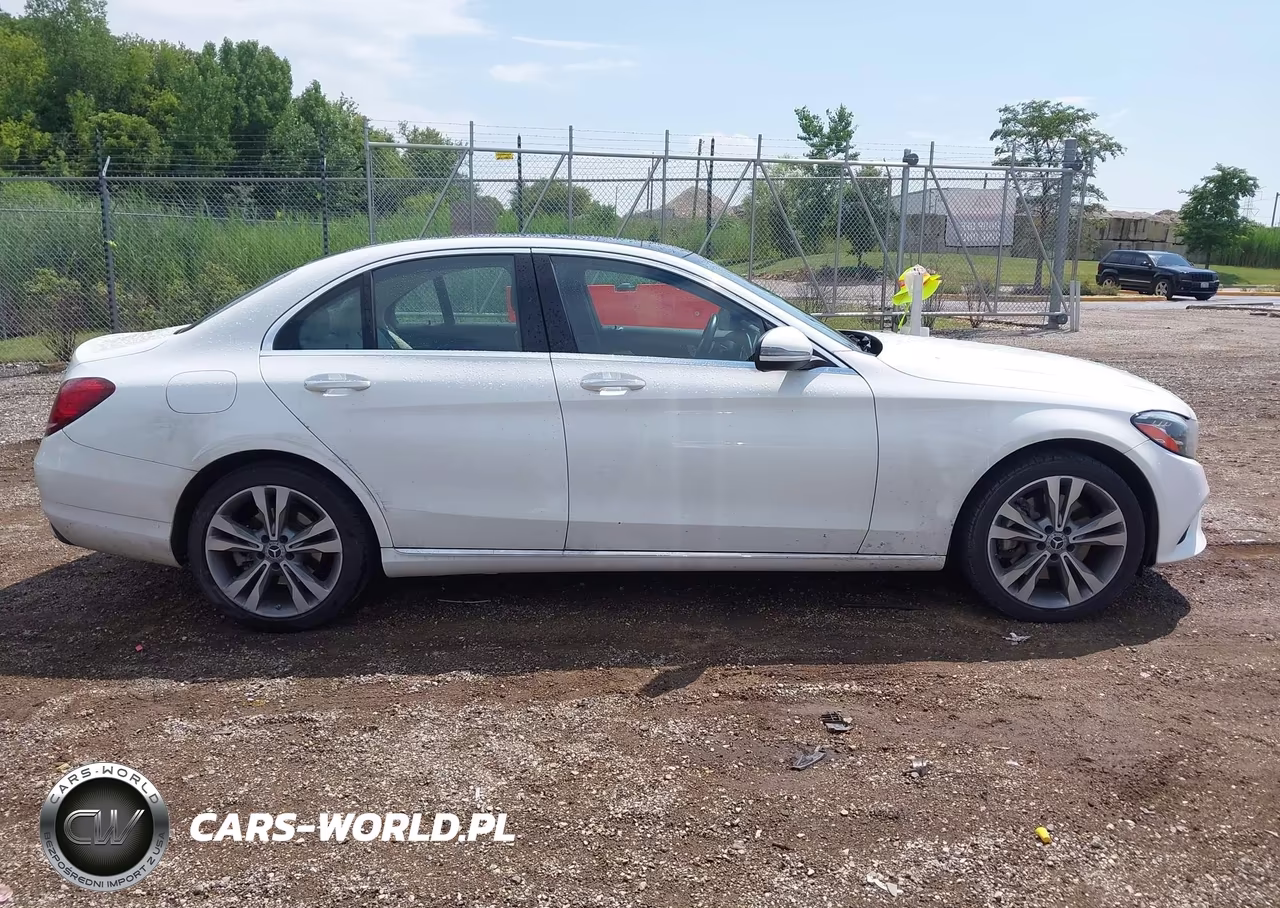 2021 Mercedes-Benz C 300 4Matic VIN:W1KWF8EB5MR626202 - 13
