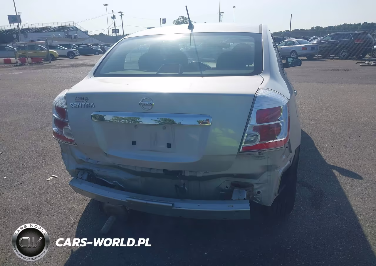 2010 Nissan Sentra 2.0S VIN:3N1AB6AP2AL680259 - 17