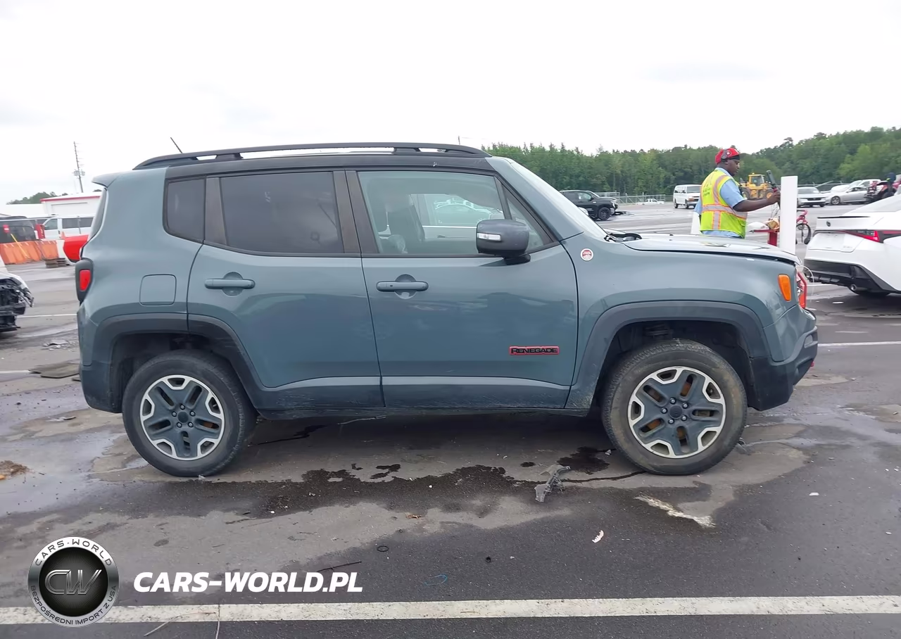 2016 Jeep Renegade Trailhawk VIN:ZACCJBCT7GPD40522 - 13