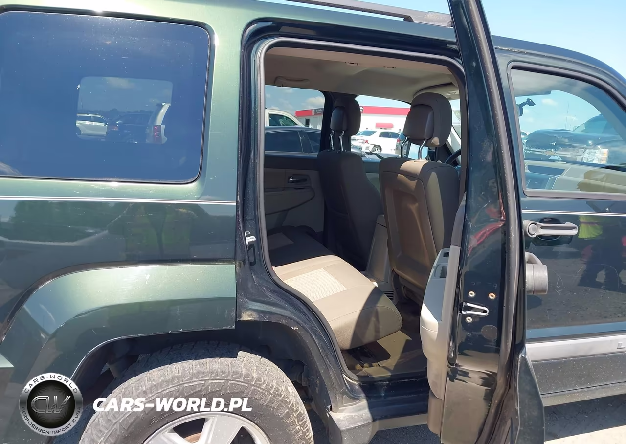 2011 Jeep Liberty Sport VIN:1J4PN2GK9BW585772 - 8