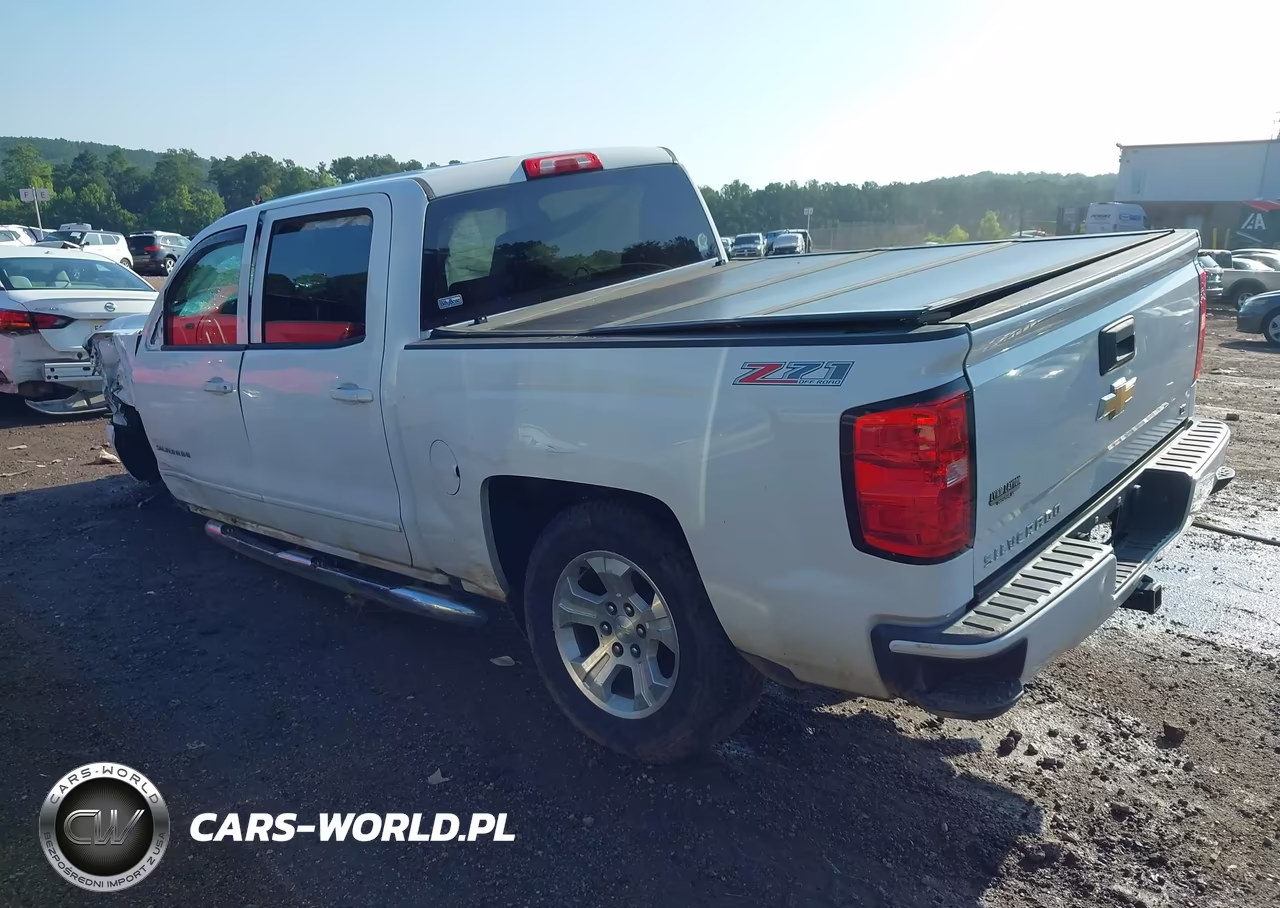 2017 Chevrolet Silverado 1500 Lt VIN:3GCUKREC4HG381815 - 3