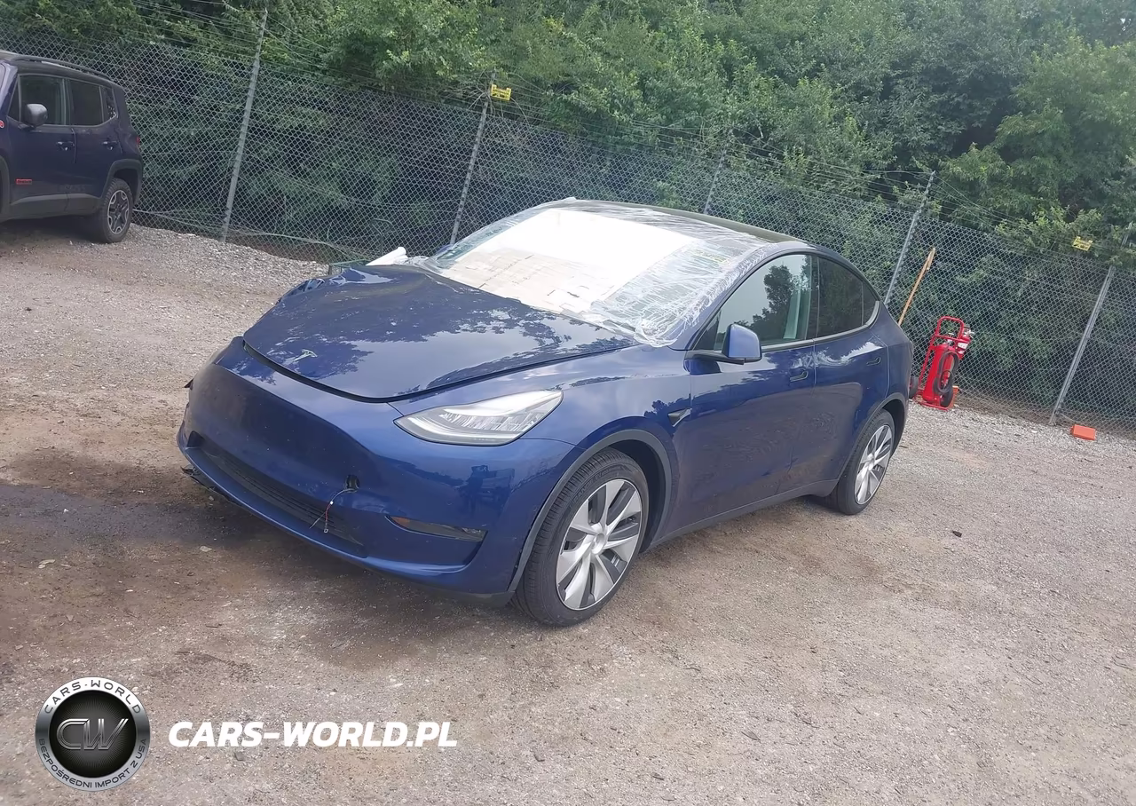 2021 Tesla Model Y Long Range Dual Motor All-Wheel Drive VIN:5YJYGDEE8MF061047 - 2