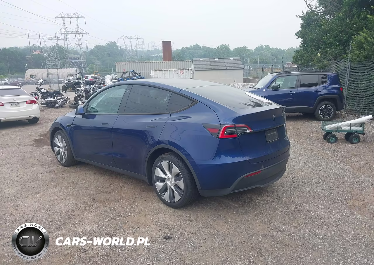 2021 Tesla Model Y Long Range Dual Motor All-Wheel Drive VIN:5YJYGDEE8MF061047 - 3