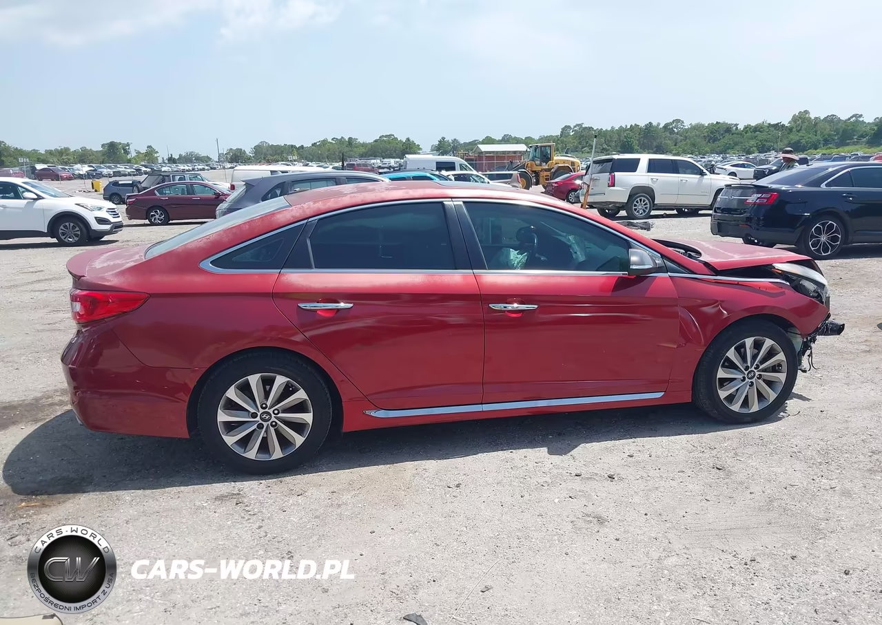 2016 Hyundai Sonata Sport VIN:5NPE34AF4GH412992 - 13