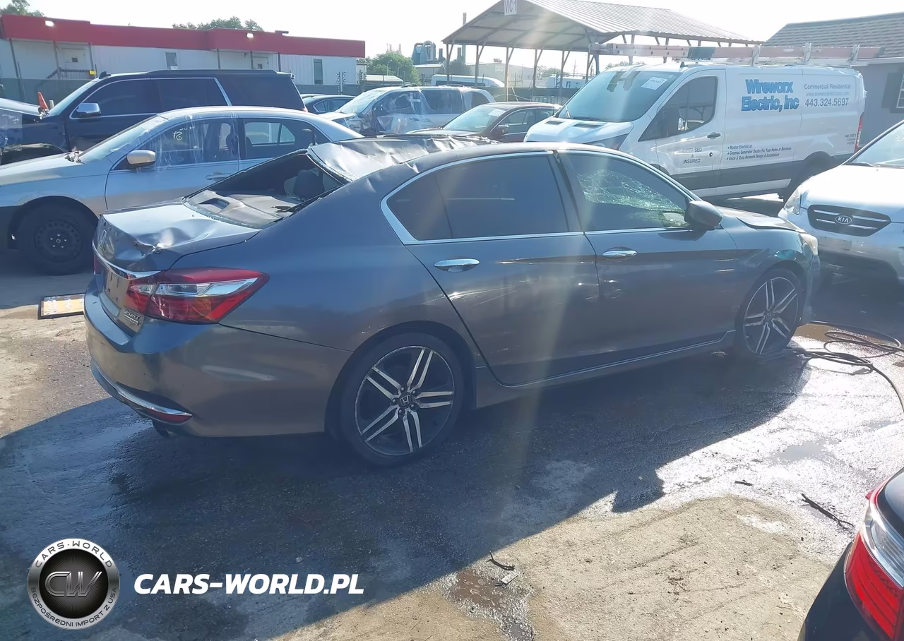 2017 Honda Accord Sport Se VIN:1HGCR2F17HA242841 - 4