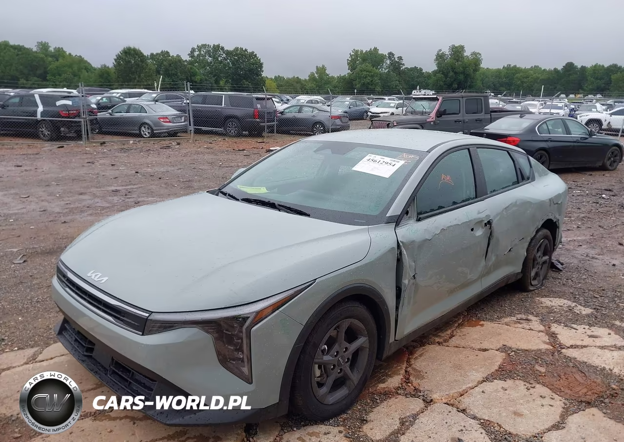 2026 Kia K4 Lxs VIN:3KPFT4DE8TE350678 - 2