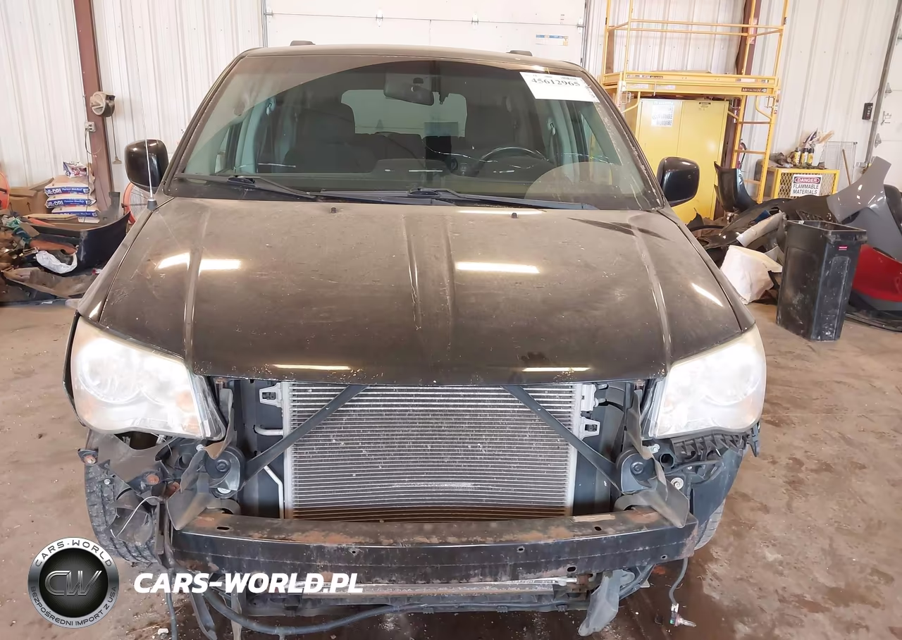 2014 Chrysler Town & Country Touring VIN:2C4RC1BG9ER115076 - 12