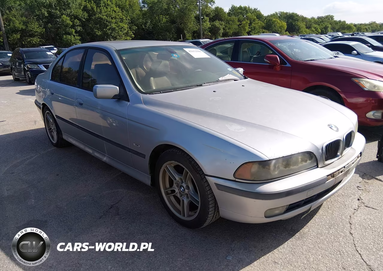 2000 BMW 540I