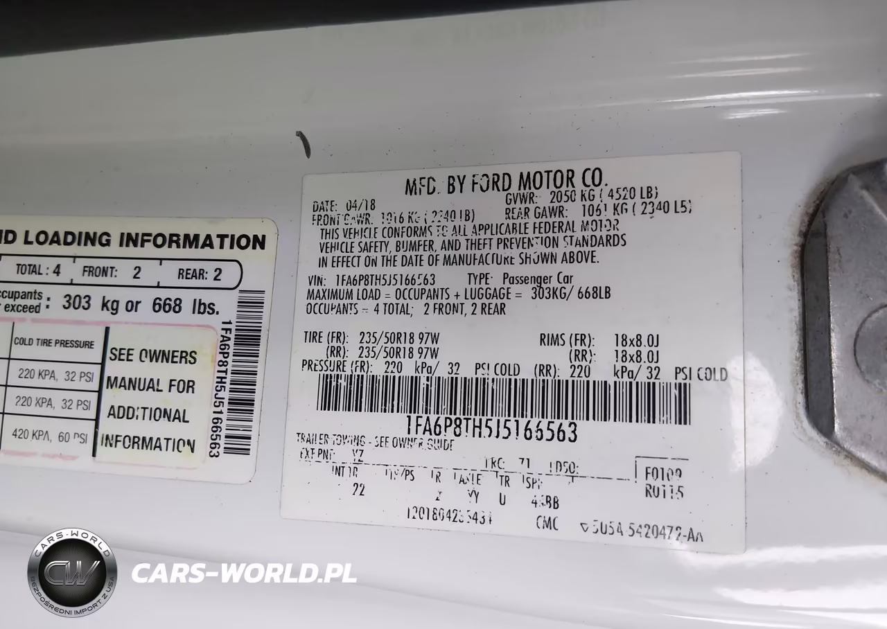 2018 Ford Mustang Ecoboost VIN:1FA6P8TH5J5166563 - 9