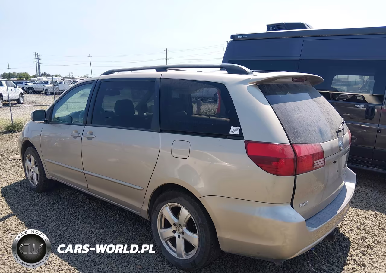 2005 Toyota Sienna Xle VIN:5TDBA22CX5S049154 - 3
