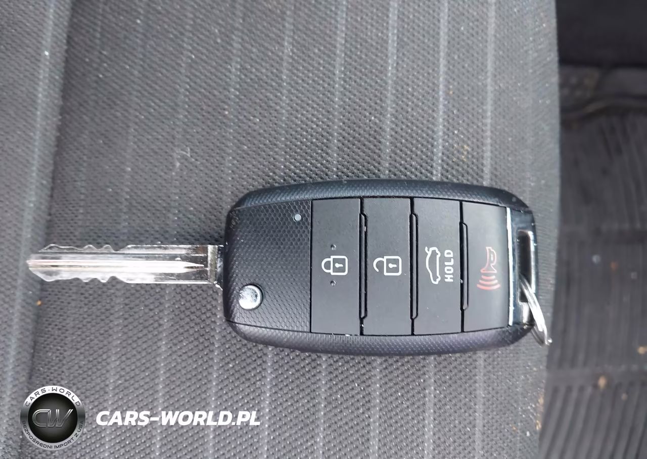 2018 Kia Forte Lx VIN:3KPFL4A72JE187366 - 11