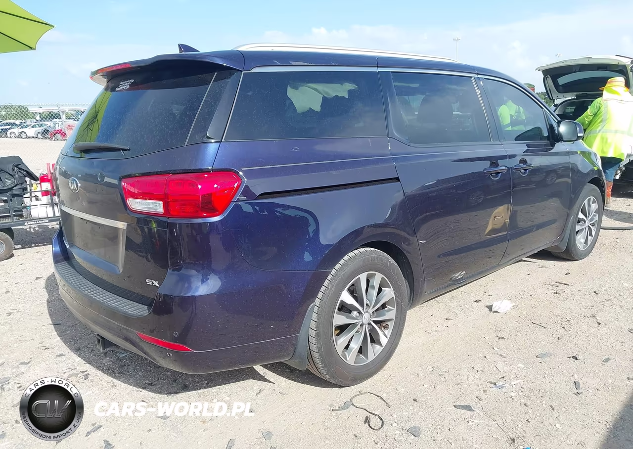 2018 Kia Sedona Sx VIN:KNDMC5C17J6376509 - 4