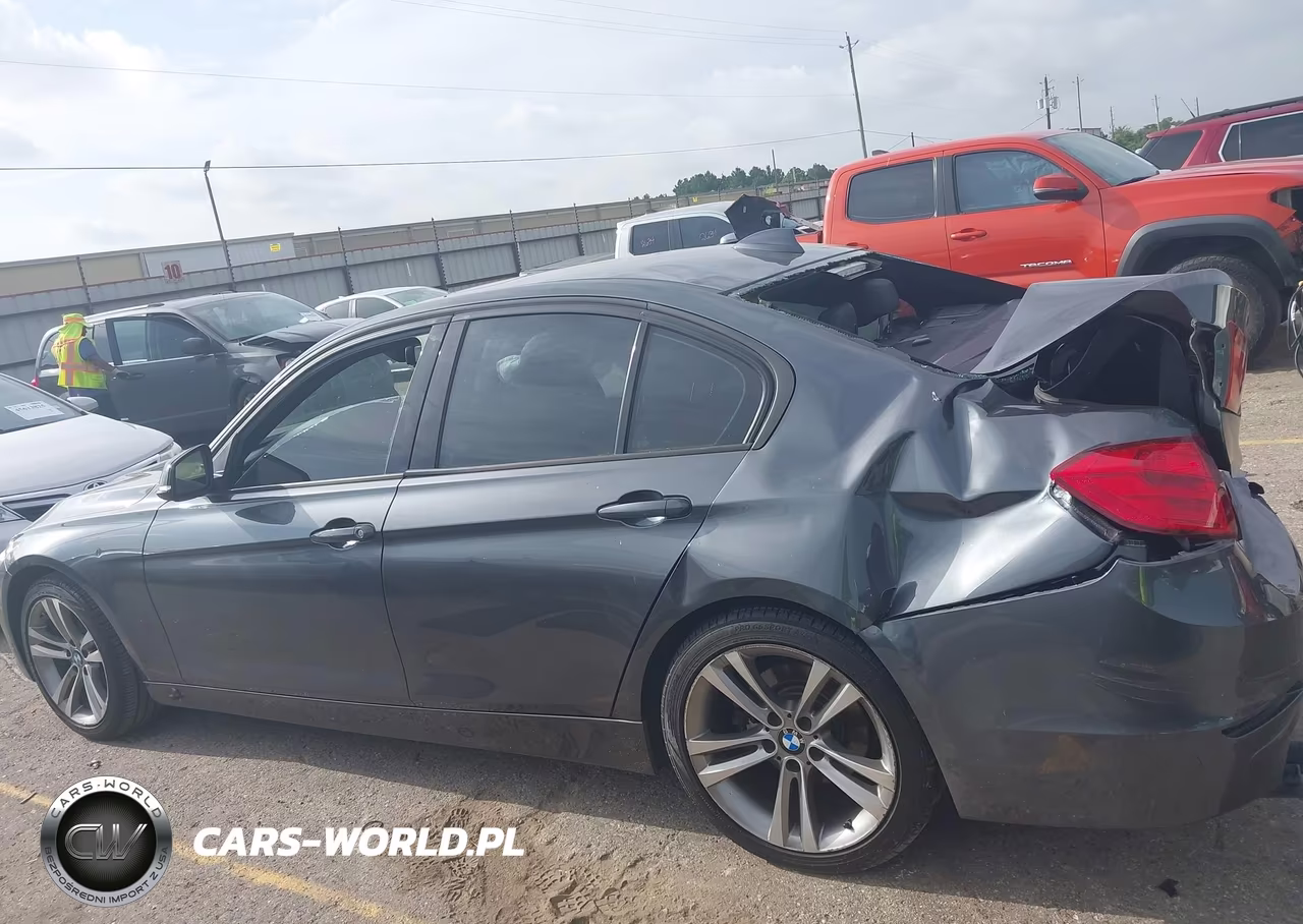 2014 BMW 328I VIN:WBA3A5C5XEP602477 - 14