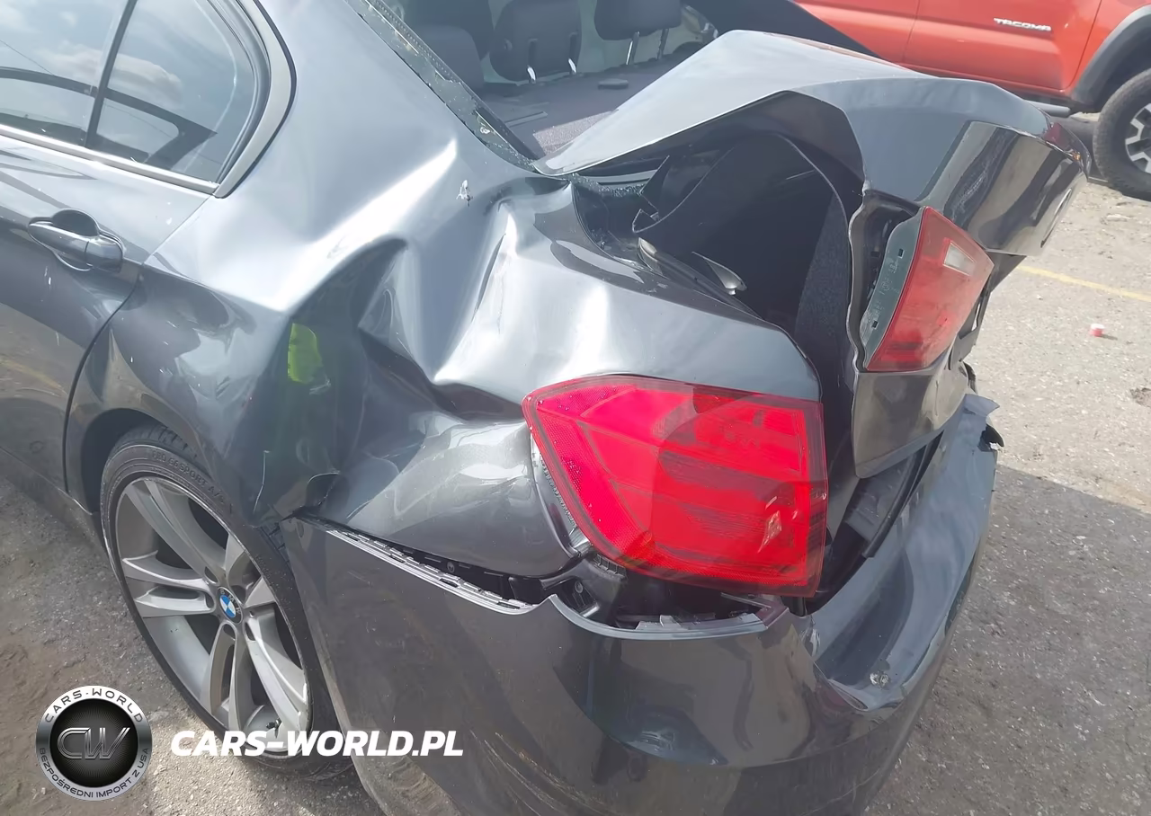 2014 BMW 328I VIN:WBA3A5C5XEP602477 - 6