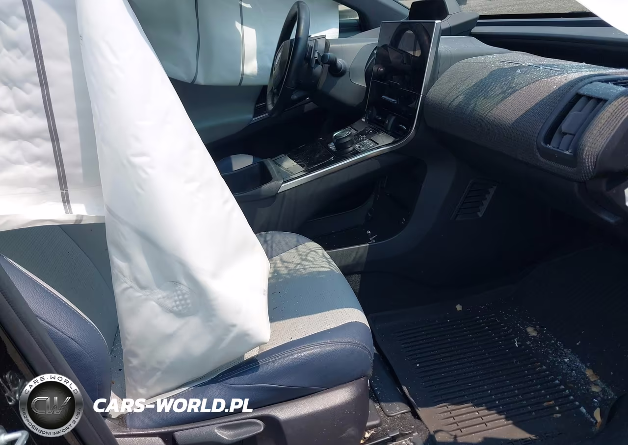 2023 Subaru Solterra Touring VIN:JTMABABA5PA006794 - 5