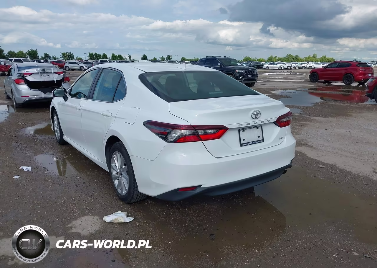 2023 Toyota Camry Le VIN:4T1C11AKXPU726723 - 3