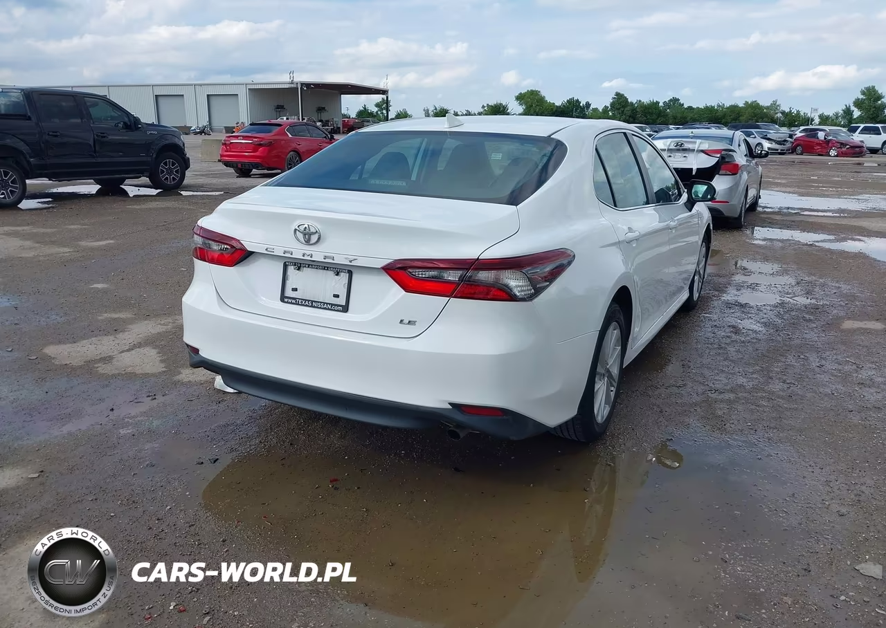2023 Toyota Camry Le VIN:4T1C11AKXPU726723 - 4