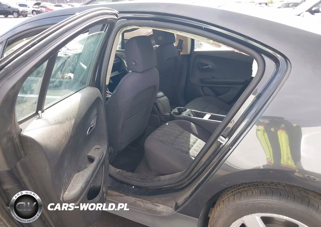 2015 Chevrolet Volt VIN:1G1RC6E4XFU115065 - 8