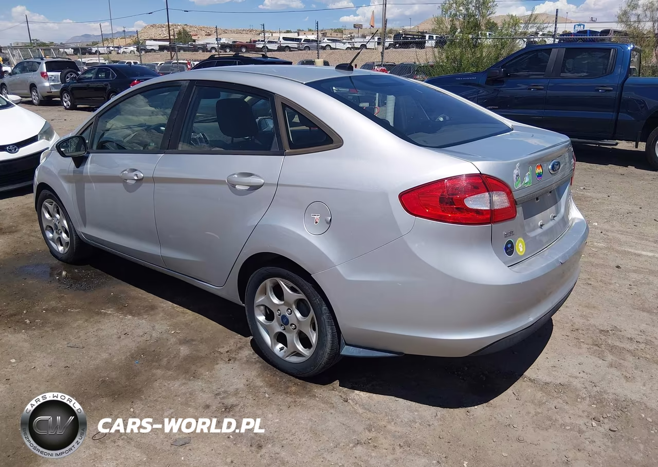 2012 Ford Fiesta Sel VIN:3FADP4CJXCM173654 - 3