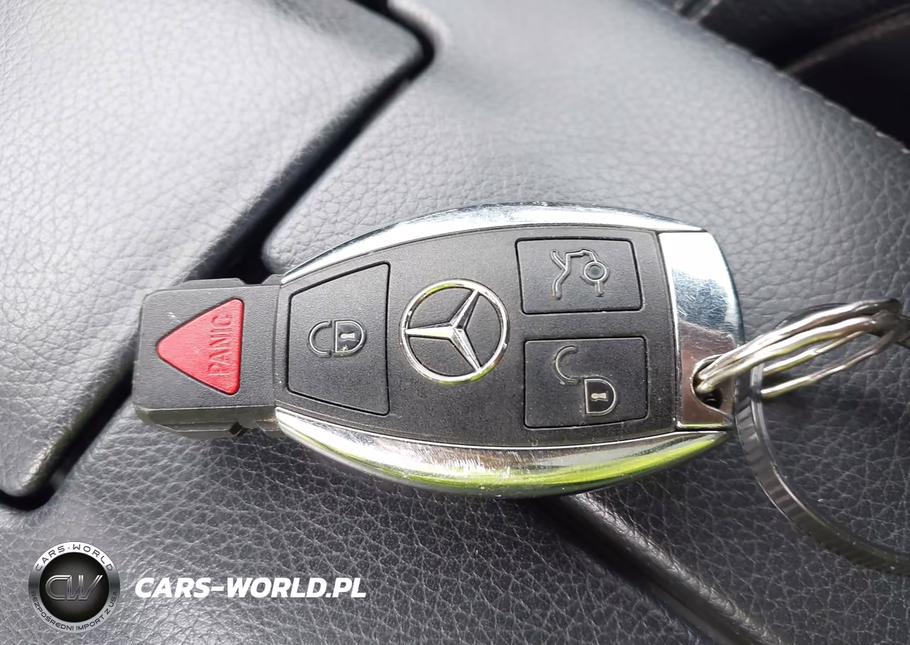 2016 Mercedes-Benz E 400 4Matic VIN:WDDKJ6HB6GF328048 - 11