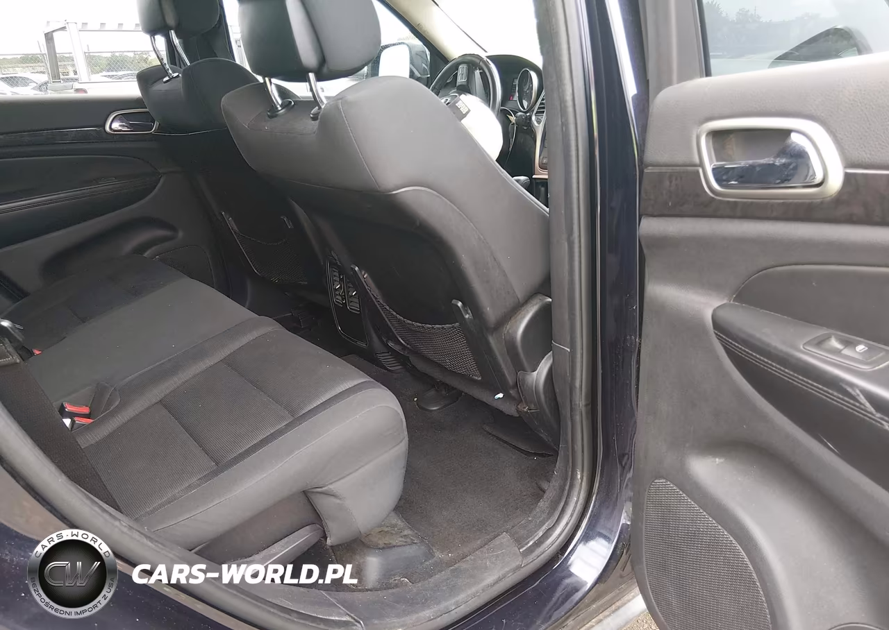2011 Jeep Grand Cherokee Laredo VIN:1J4RR4GG5BC523758 - 8