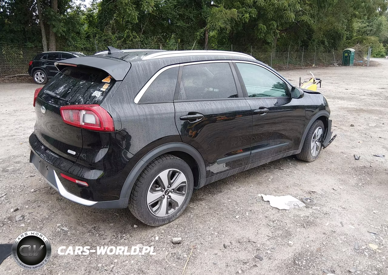2017 Kia Niro Lx VIN:KNDCB3LC4H5047979 - 4