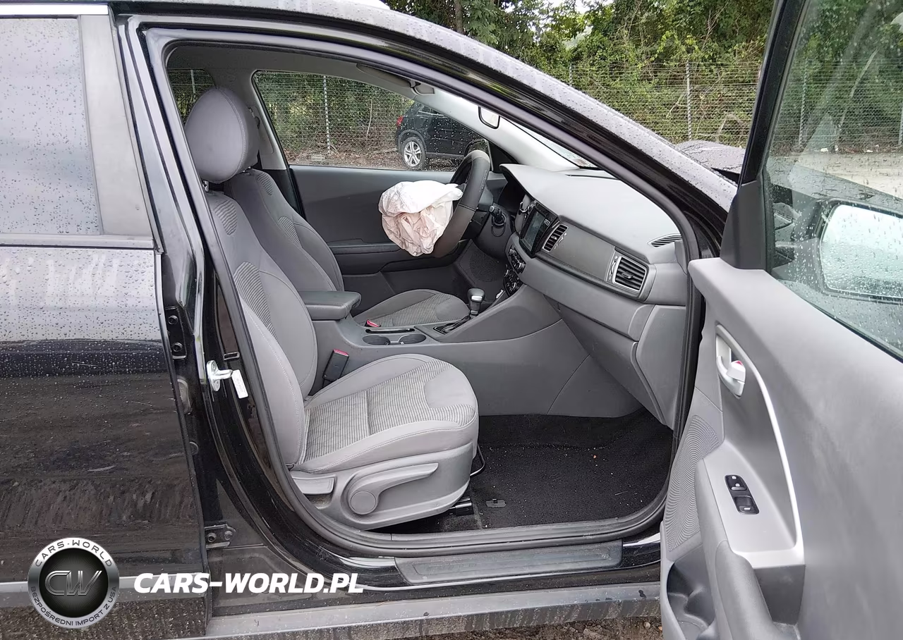 2017 Kia Niro Lx VIN:KNDCB3LC4H5047979 - 5
