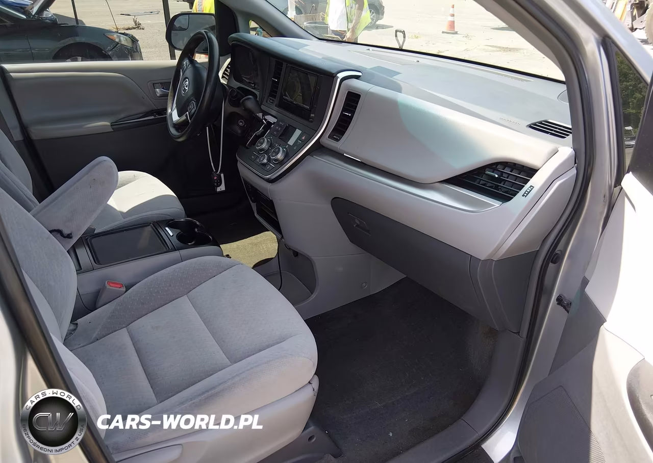 2015 Toyota Sienna Le 7 Passenger VIN:5TDJK3DC5FS113615 - 5