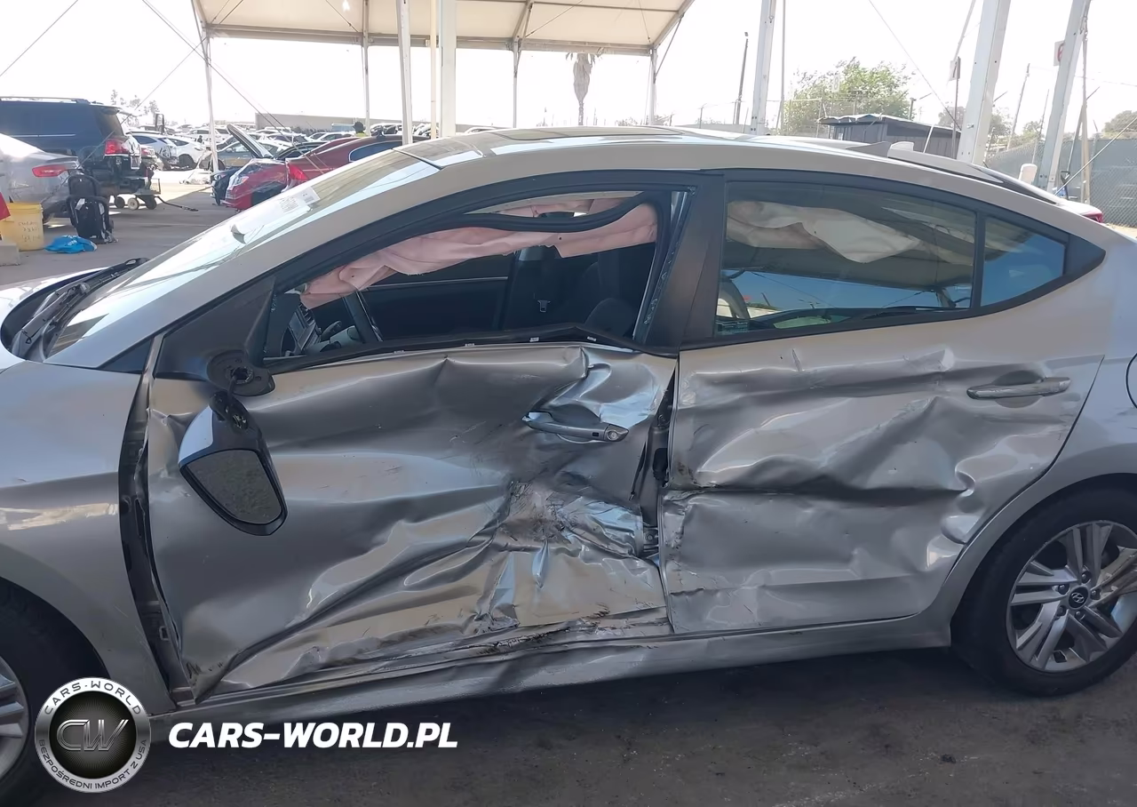 2020 Hyundai Elantra Value Edition VIN:5NPD84LF0LH631727 - 6