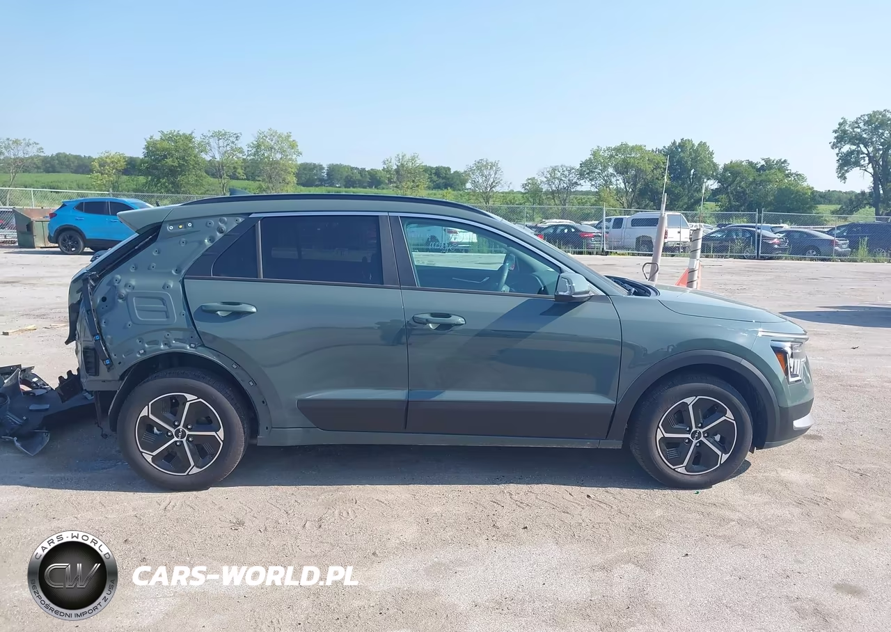 2026 Kia Niro Ex VIN:KNDCR3LE1T5373504 - 14