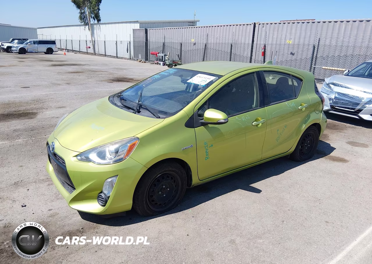 2015 Toyota Prius C Two VIN:JTDKDTB38F1088420 - 2