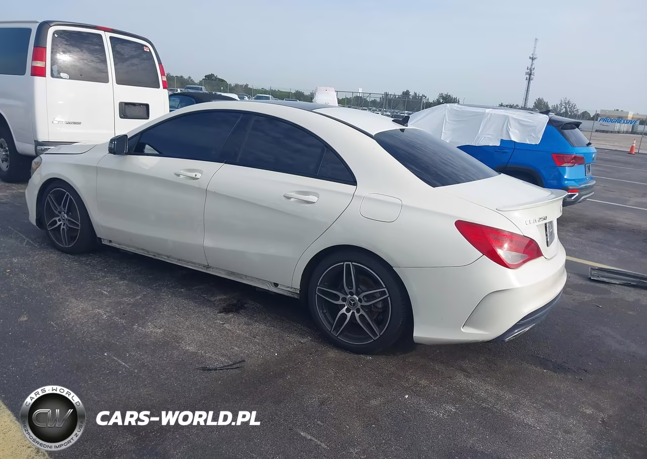 2018 Mercedes-Benz Cla 250 VIN:WDDSJ4EB0JN544631 - 3