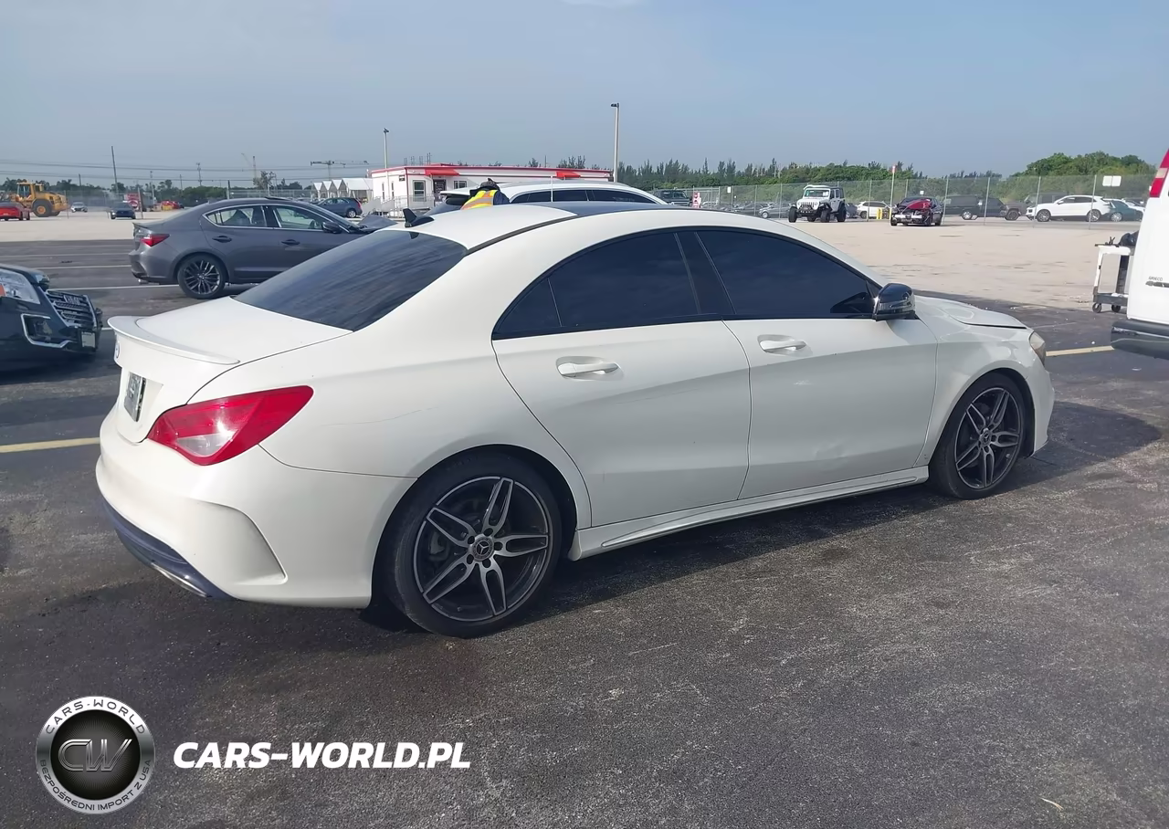 2018 Mercedes-Benz Cla 250 VIN:WDDSJ4EB0JN544631 - 4