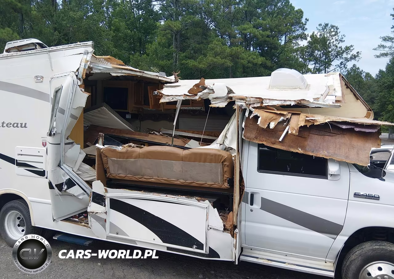 2006 Ford E-450 Cutaway VIN:1FDXE45SX6HB23389 - 11