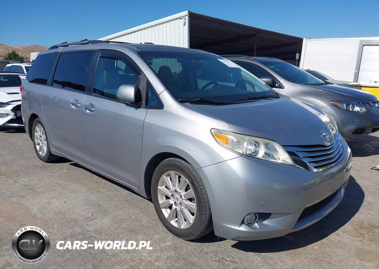 2011 Toyota Sienna Limited V6 – zdjęcie 1 z 16
